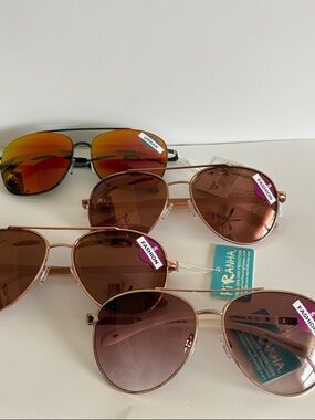Piranha women’s Rose Gold and Amber Aviator fashion Sunglasses mirrored lenses